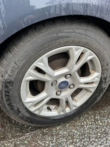 Cerchio lega borchie ford - in,