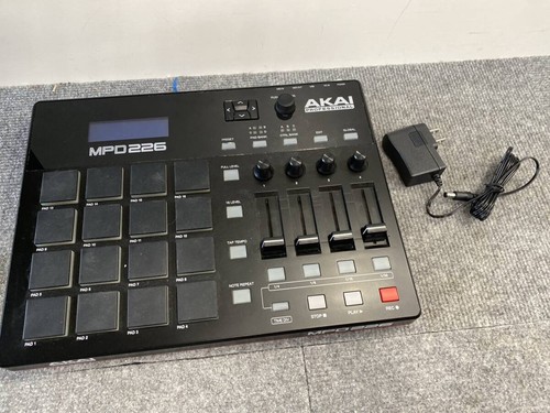 Akai mpd226 midi pad - midi,