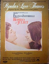 VTG. HIT TUNES COLLECTION MUSIC BOOK CHORD PROGRESSIONS FOR PIANO