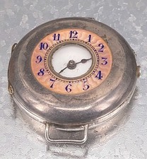 Antico orologio da trincea