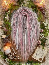 Trecce, nodi, acconciature