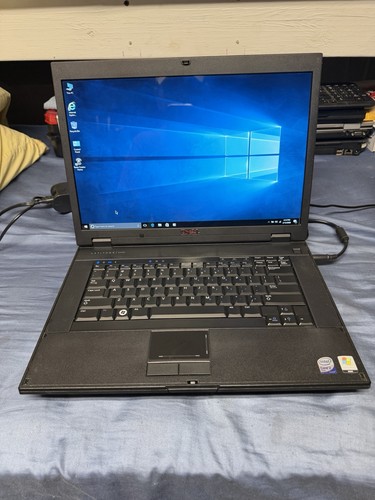 Dell latitude e5500 computer - dell,