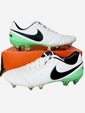 Scarpe da calcio Nike Tiempo