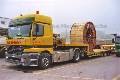 Foto camion mercedes benz - foto,