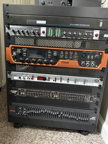 Avid eleven rack effetti - avid,