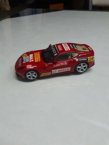 Modellini burago 488 gte - 1.43,