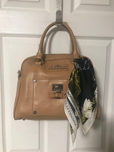 Flat london handbag - flat,