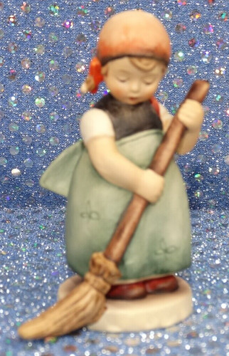 Figurina hummel goebel - figurina,