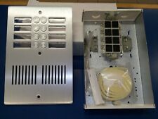 PULSANTIERA CITOFONO ALLUMINIO ANTIVANDALO 2 FILE, 8 PULSANTI ELTAS AV2008