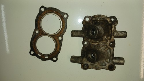 Testa cilindro motore - testa,