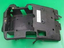 Vano batteria plastica carena - vano,