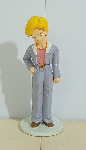 I135671 action figure - action,