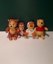 Winnie the Pooh lotto pupazzi vestito da animali / bundle dressed as animals