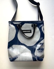 Borsa FREITAG LELAND materiale