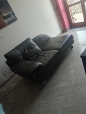 divano in pelle usato con