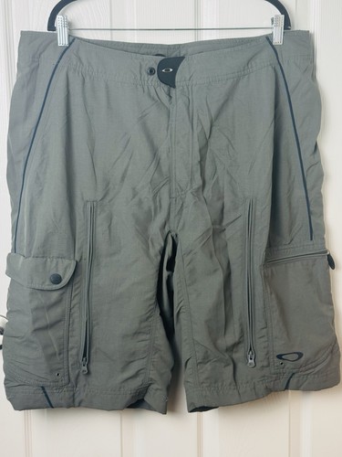 Pantaloncini cargo tattici