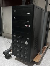 Computer fisso completo + Tastiera + Casse audio + Chiavetta Wi-Fi