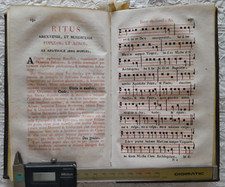 LIBRO DEL 1827 RITUALE ROMANUM PAULI V° MOLTI CANTI E RITUALI