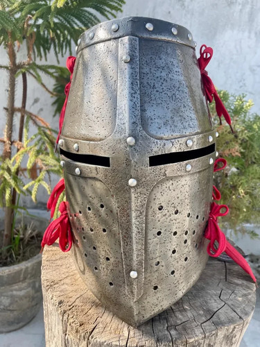 Elmetto cavaliere medievale - , in