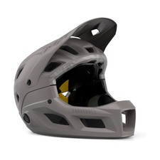 casco integrale con mentoniera