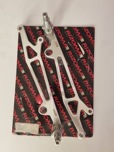 Rizoma kit pedane - (77),