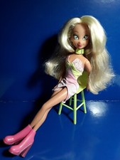 Winx bambola flora magic - ",