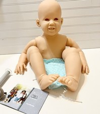 LE Mia Reborn Toddler Kit, di