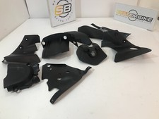 KIT PLASTICHE CARENE KTM DUKE 690 R 2016-2017 / PLASTICS