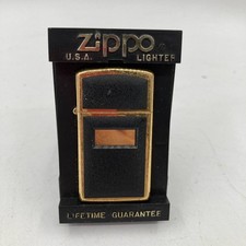 Accendino Zippo olio design nero e oro accessorio per fumatori usato