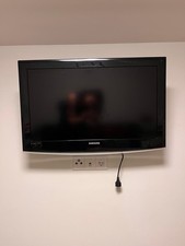 TV Samsung 32” LCD