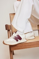 Sneakers da donna New Balance Modello  WS327KA