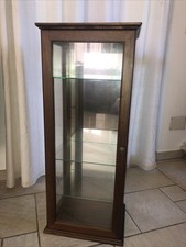 VETRINETTA PER ESPOSIZIONE CON STRUTTURA IN LEGNO ALTA 95 CM.