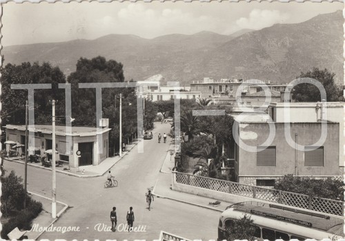 Mondragone via olivetti - -,