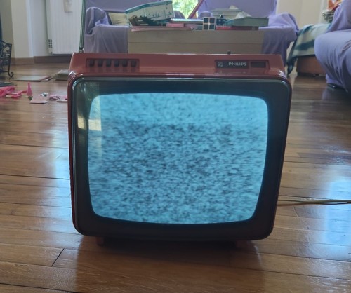 Philips 610 38l tv - 12,