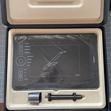 Wacom Intuos Pro tavoletta grafica,dimesione M con Wi-Fi e Batteria Originali