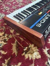 Roland Juno-60 / Juno-6 corpo