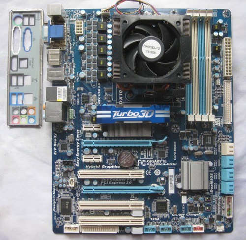 Gigabyte 880ga ud3h con cpu - con,