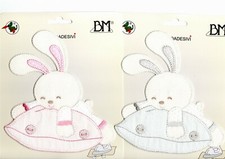APPLICAZIONI TERMOADESIVE "CONIGLIETTO SUL CUSCINO " DECORAZIONE PER COPERTINA 