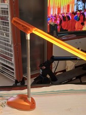 Lampada da tavolo Microlight di Ernesto Gismondi per Artemide, anni '90