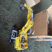 LEGO Technic Escavatore