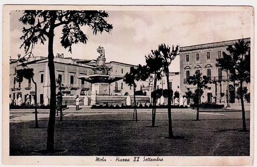 Mola bari piazza xx - di,