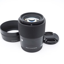 Sigma 30 mm f/1.4 DC DN