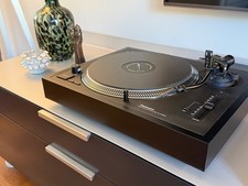 Glossy piano lacquered plinth for Technics SL 1200/1210 MK7