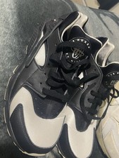 Nike Air Huarache Custom Black