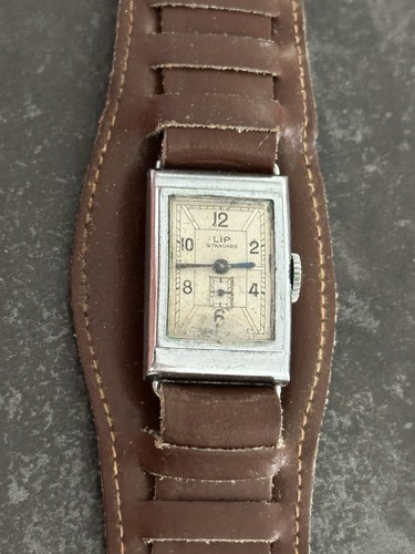 Ancienne montre mecanique - ancienne,