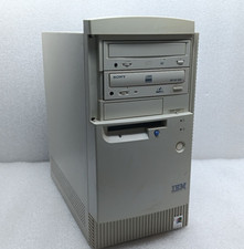 PC desktop antico IBM Aptiva