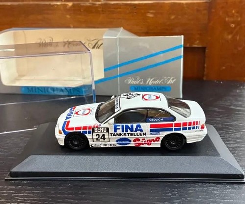 Minichamps bmw 325i - minichamps,