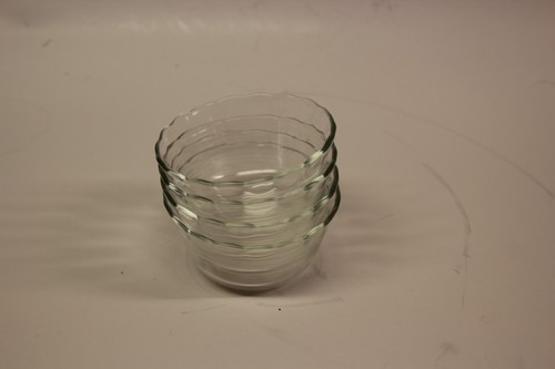 Pyrex custard tazze piccole - custard,