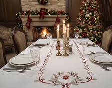 Tovaglia Natalizia ricamata a