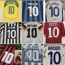 Lotto di 16 maglie calcio autografate